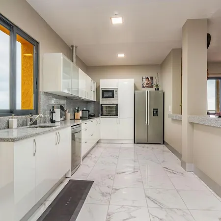 Madeira Sunrise Oda ve Kahvaltı