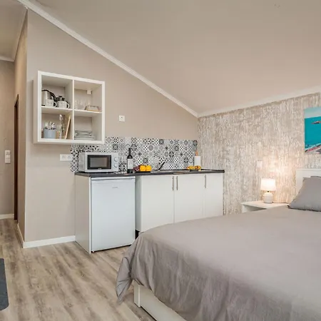 Madeira Sunrise Bed & Breakfast Gaula