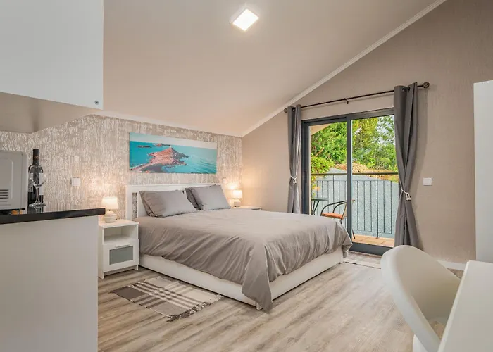 Madeira Sunrise Bed & Breakfast Gaula